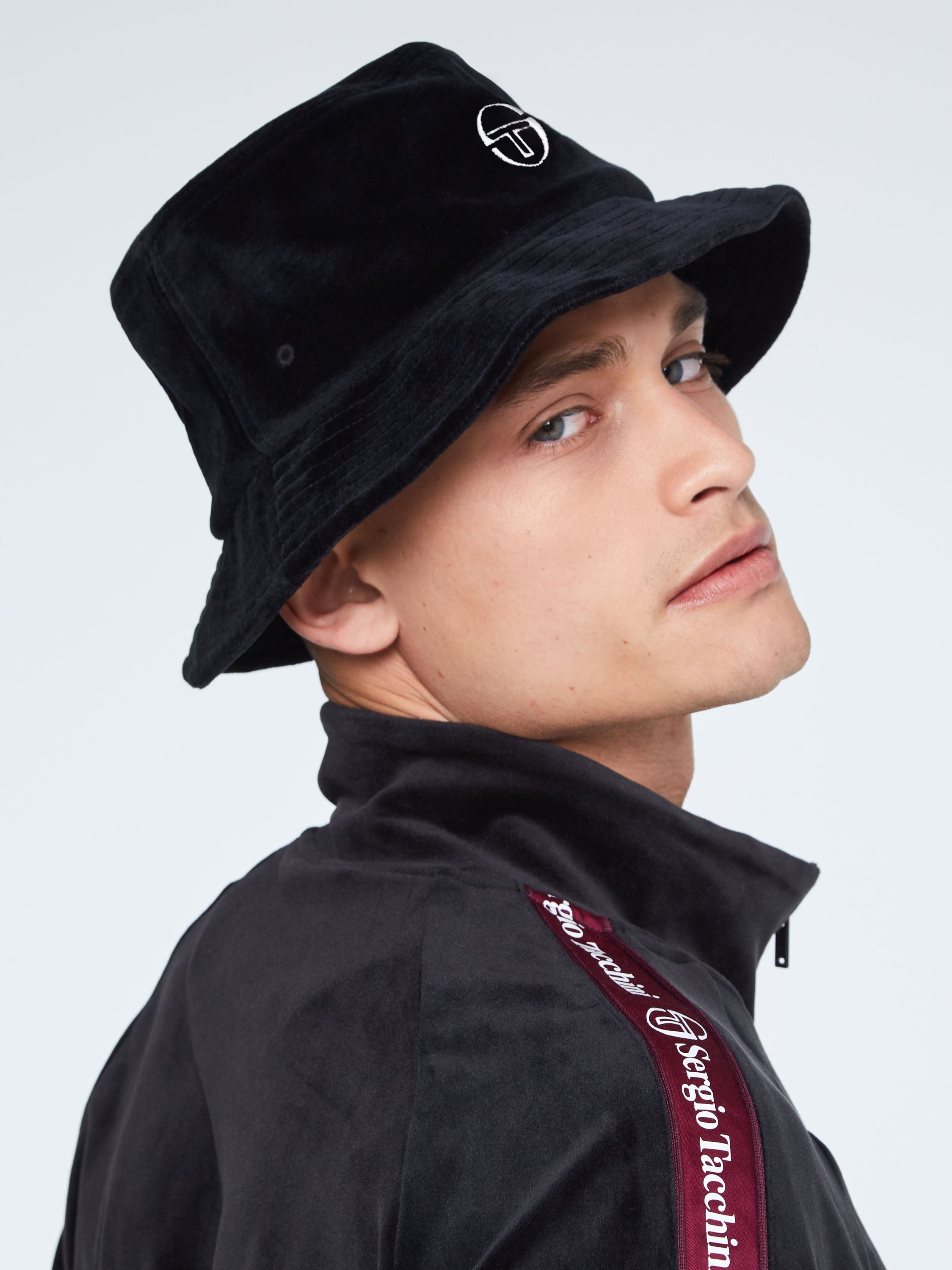 Velour Bucket Hat-Black – Sergio Tacchini Europe