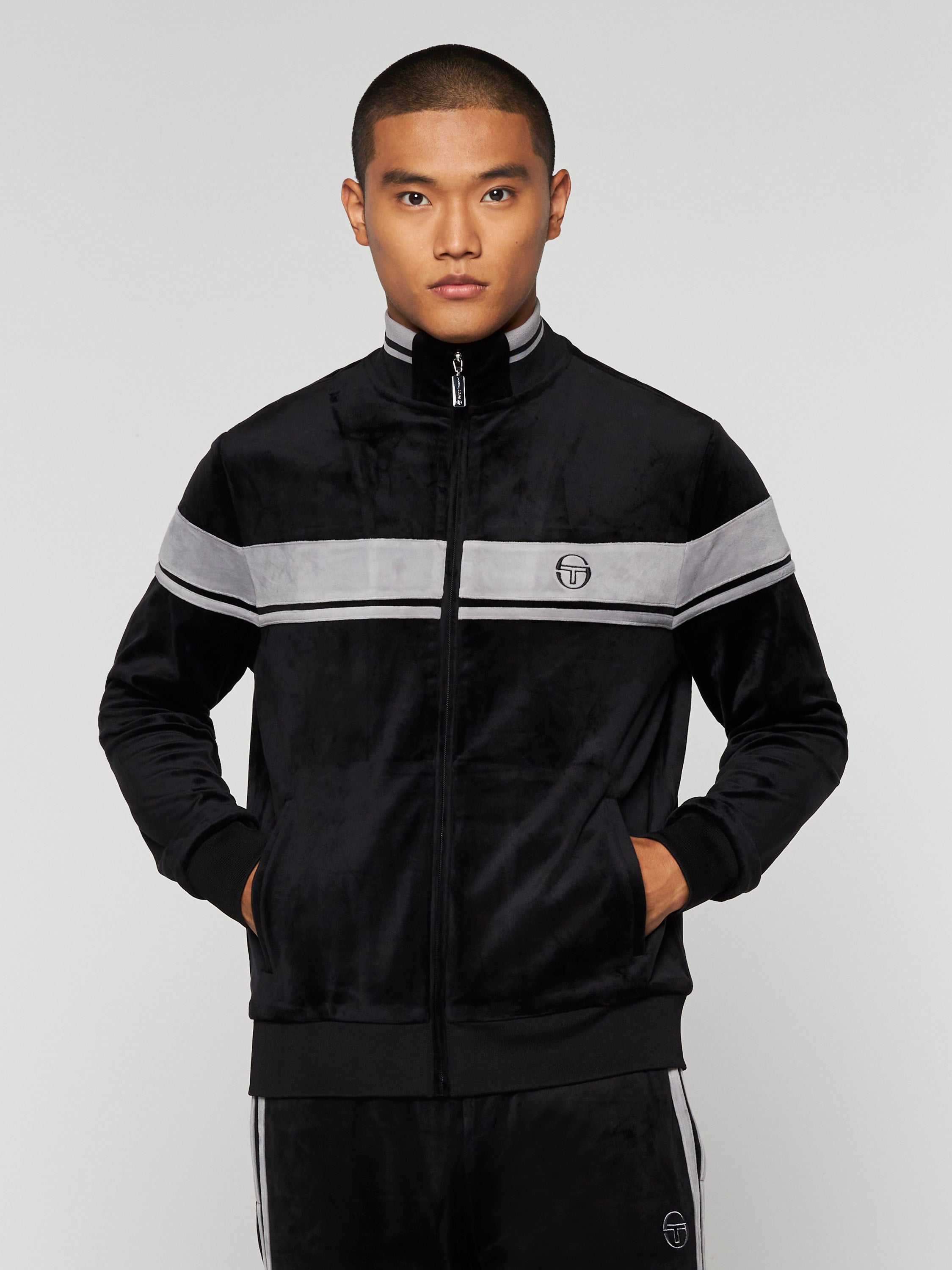 Damarindo Velour Track Jacket- Black Beauty – Sergio Tacchini Europe