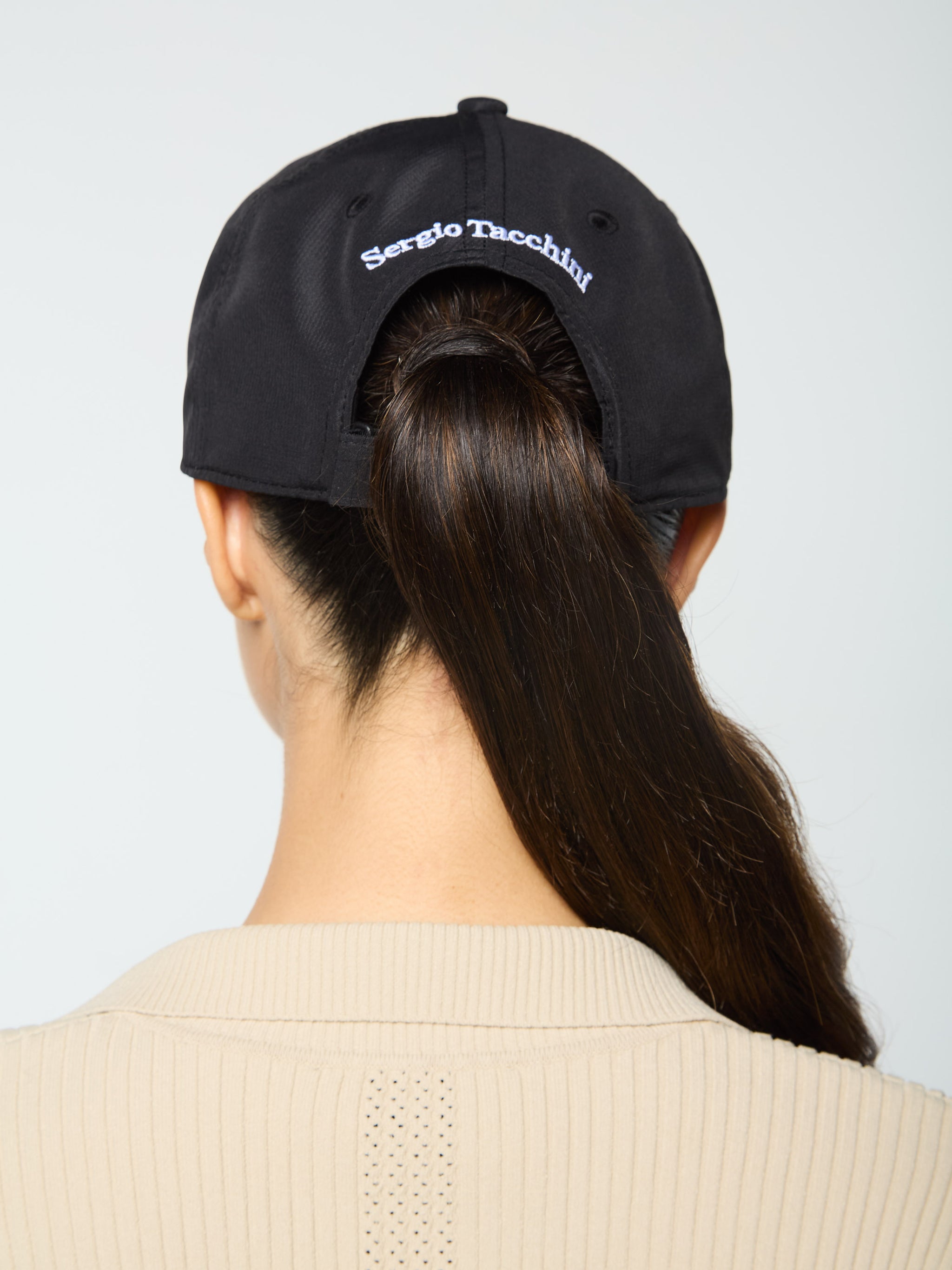 Court Hat- Black Beauty – Sergio Tacchini Europe