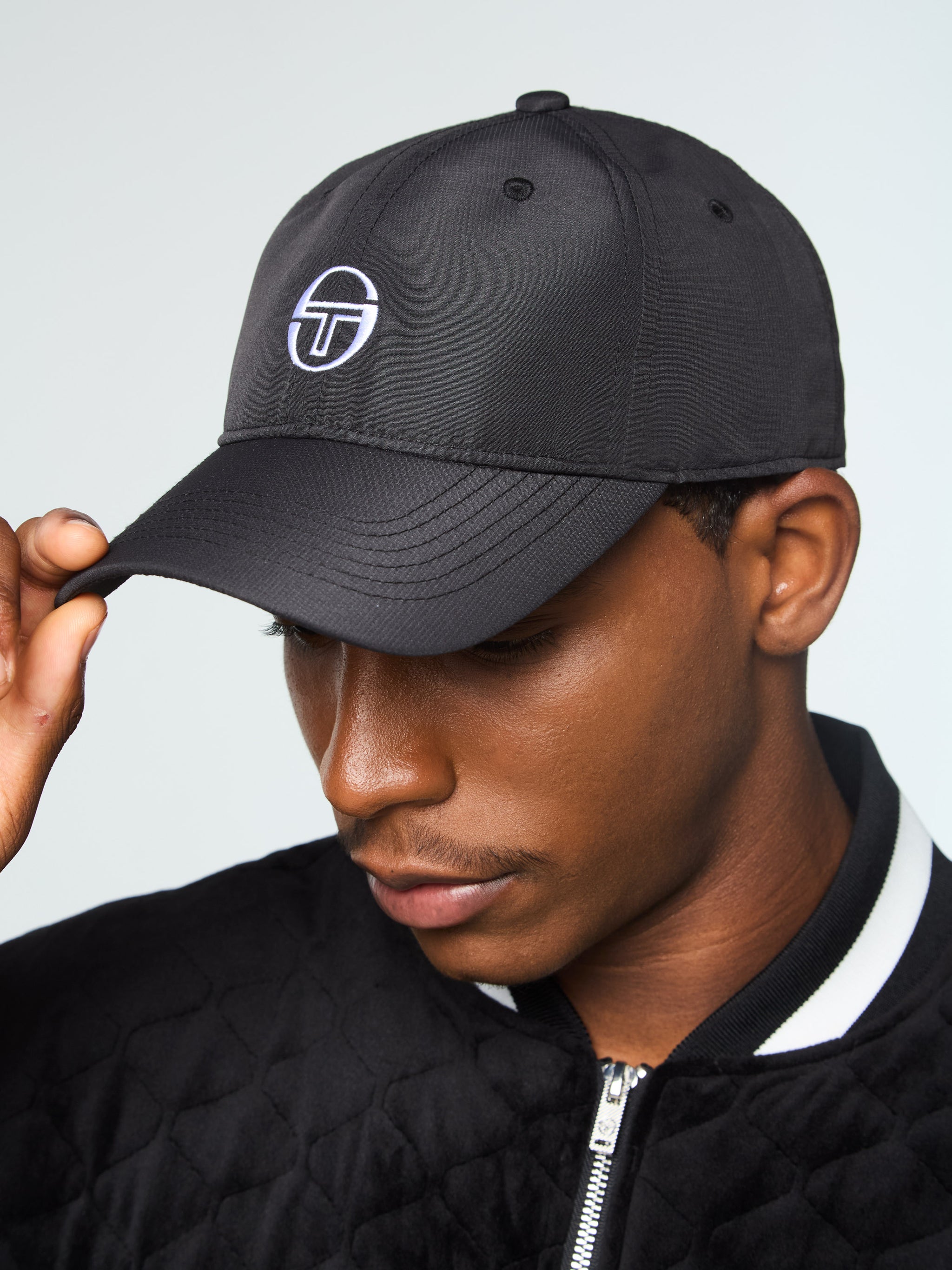 Court Hat- Black Beauty – Sergio Tacchini Europe