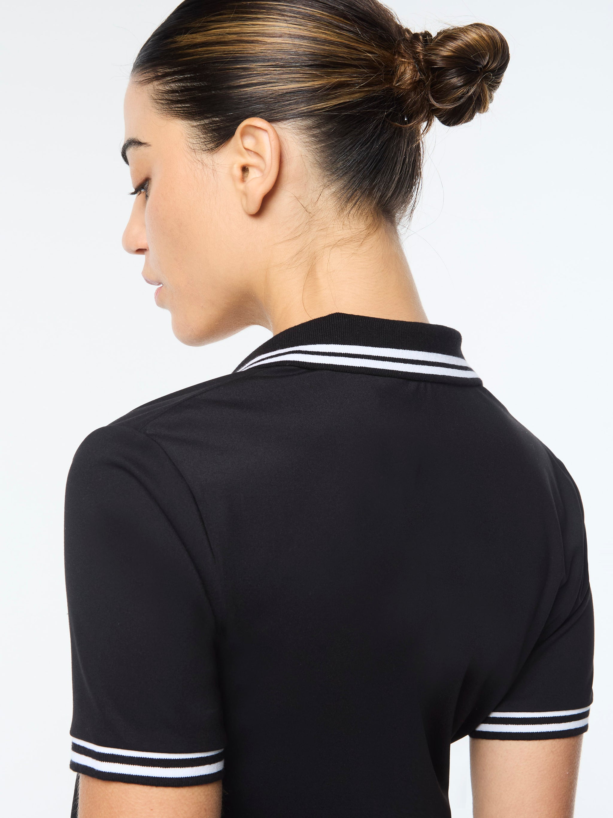 Idalia Cropped Polo- Black Beauty – Sergio Tacchini Europe