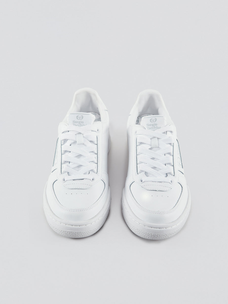 New Young Line Sneaker- White